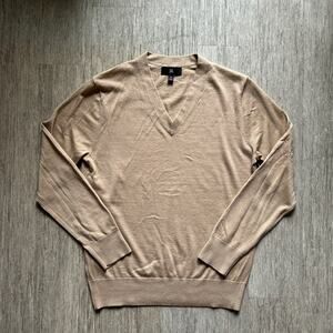 Banana Republic Tan Cashmere/Silk Blend V-Neck Long Sleeve Sweater Size Medium